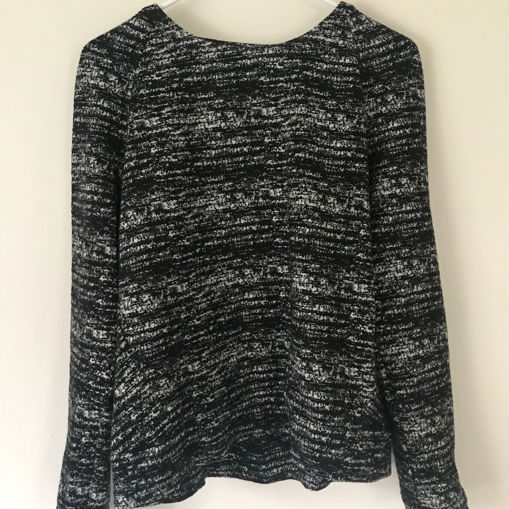 Banana Republic Back Pleated Sweater Black White M